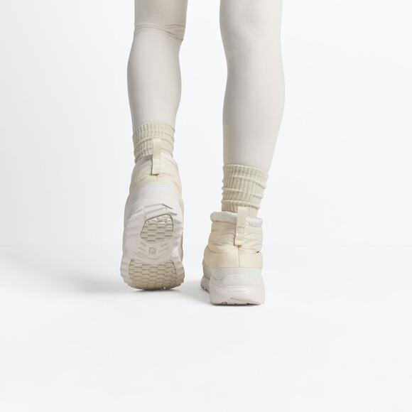 NWT The North Face x SKIMS Nuptse Traction Chukka - Bone (M5/W6.5) - Picture 7 of 9